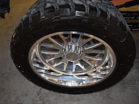 Used 2022 Ford F250 Limited image 16