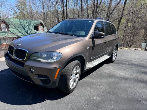 Used 2012 BMW X5 xDrive35i AWD/4WD image 2
