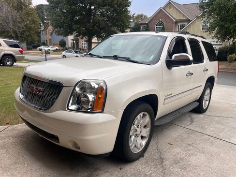 Used 2012 GMC Yukon SLT image 4