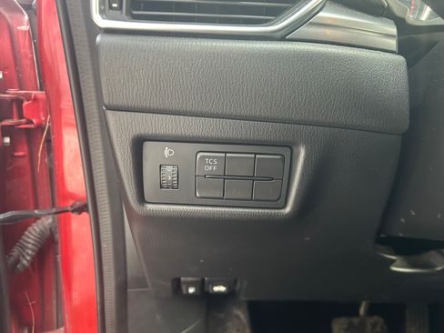 Used 2019 MAZDA CX-5 Sport image 26