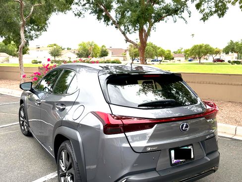 Used 2021 Lexus UX 250h F Sport image 14