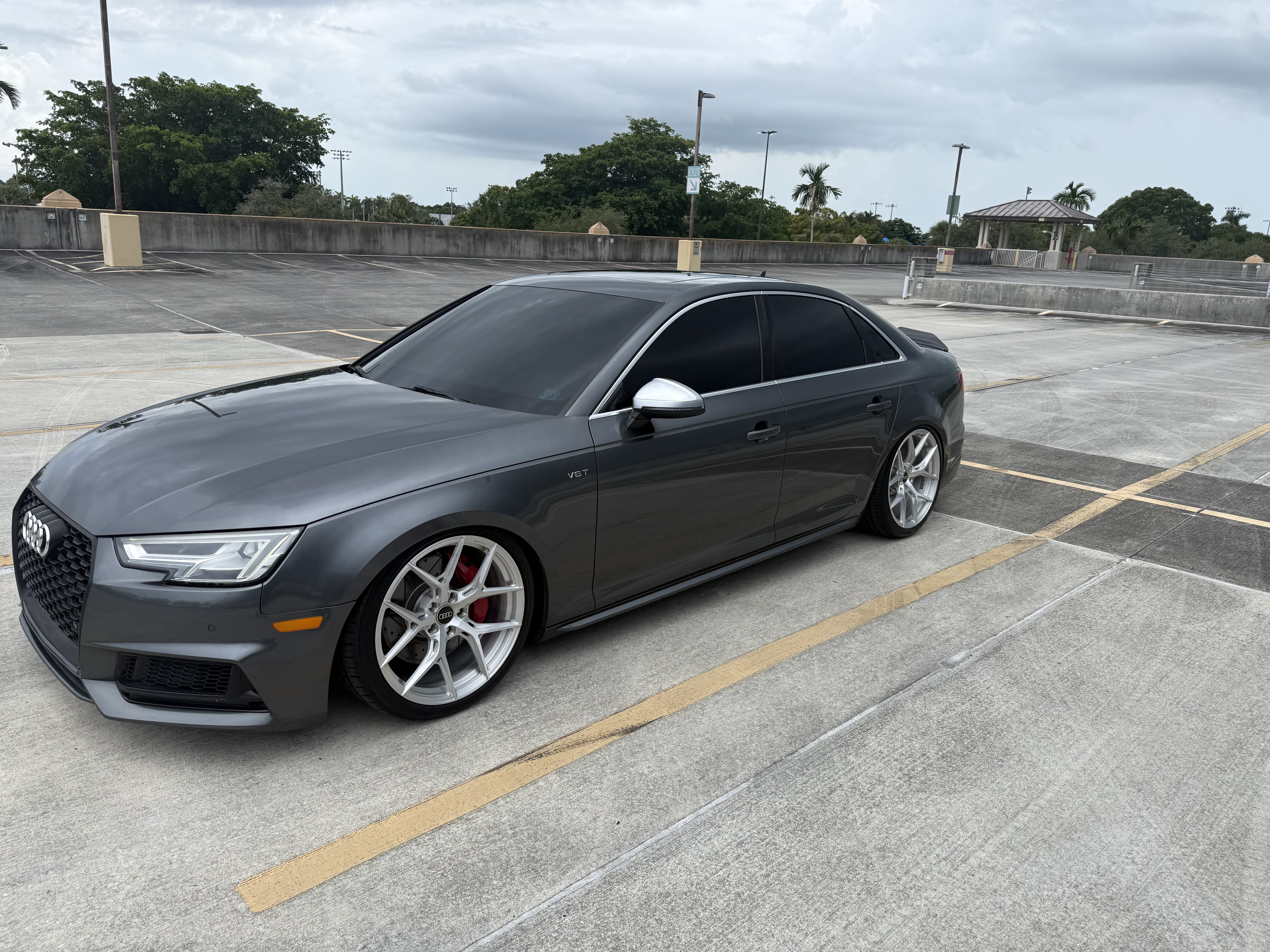 Used 2018 Audi S4 Premium Plus w/ S Sport Package AWD/4WD image 5