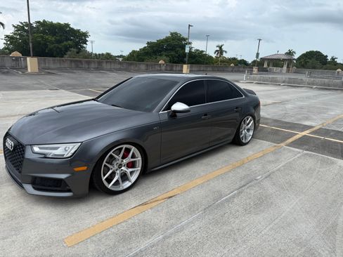 Used 2018 Audi S4 Premium Plus w/ S Sport Package AWD/4WD image 6