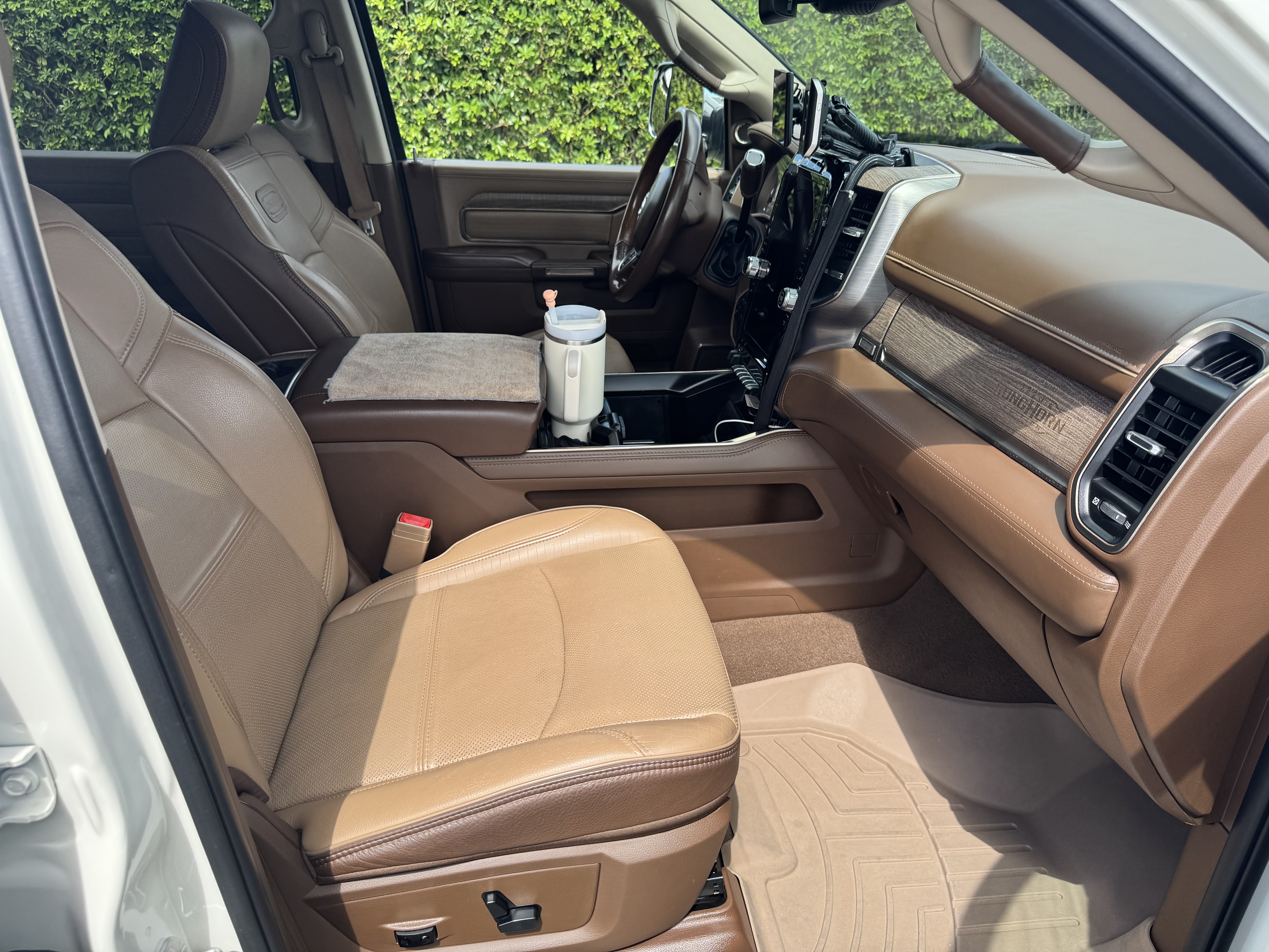 Used 2020 RAM 3500 Limited AWD/4WD image 17