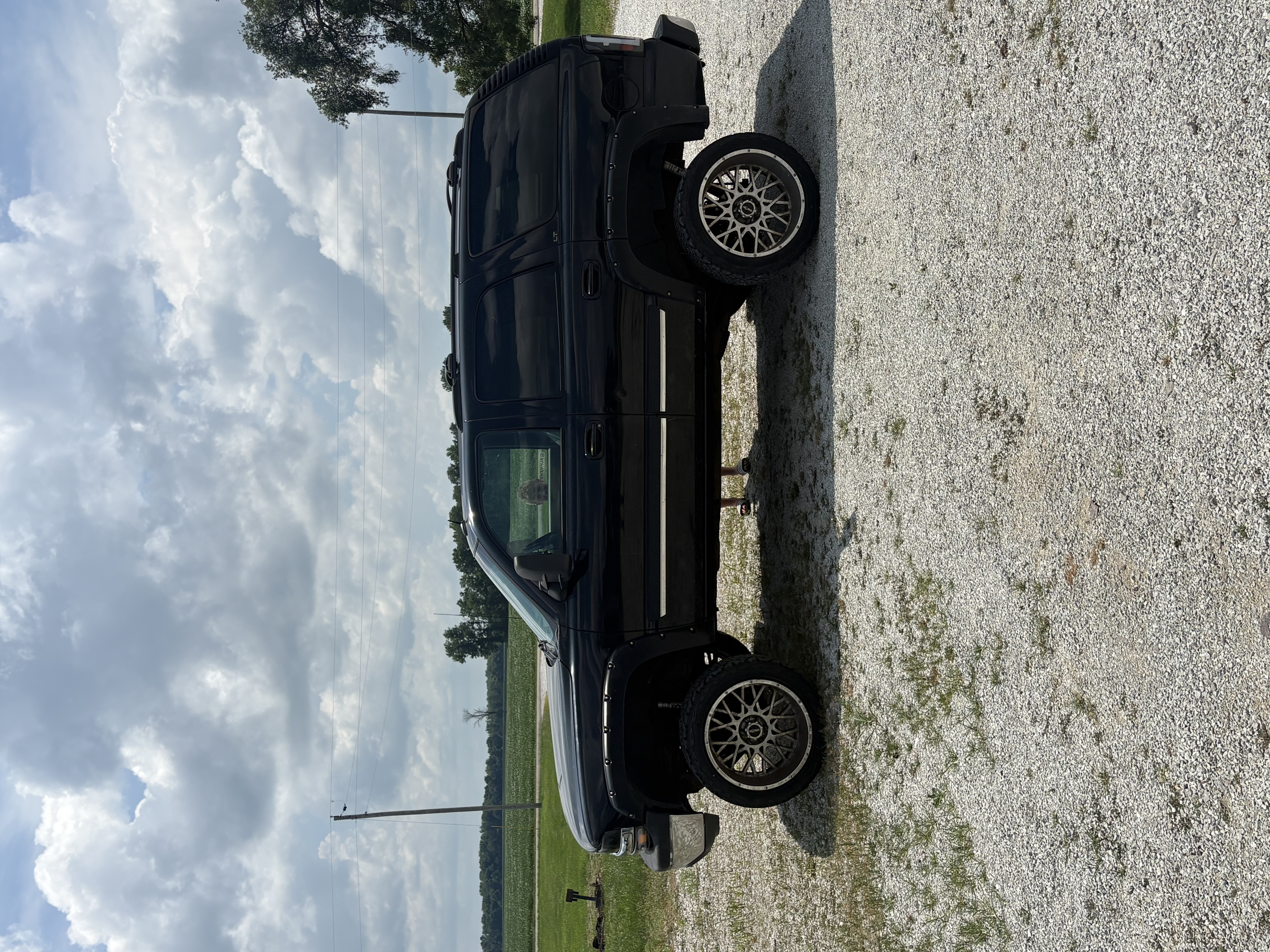 Used 2005 Chevrolet Tahoe LT w/ LT Preferred Equipment Group AWD/4WD image 10