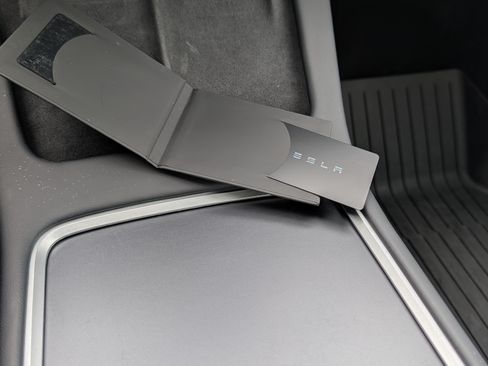 Used 2023 Tesla Model Y Long Range image 14