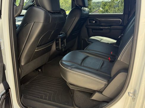 Used 2022 RAM 2500 Limited AWD/4WD image 16