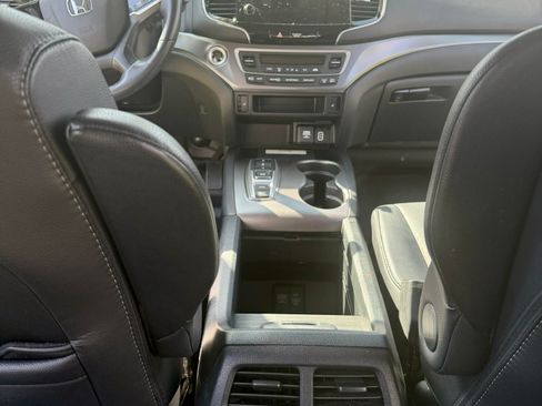 Used 2022 Honda Pilot Special Edition image 17