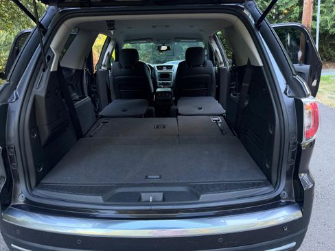 Used 2016 GMC Acadia SLE AWD/4WD image 8