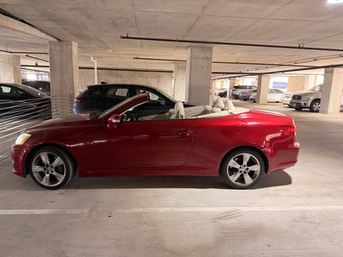 Used 2010 Lexus IS 350C RWD image 13