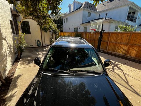 Used 2014 Toyota Land Cruiser image 17