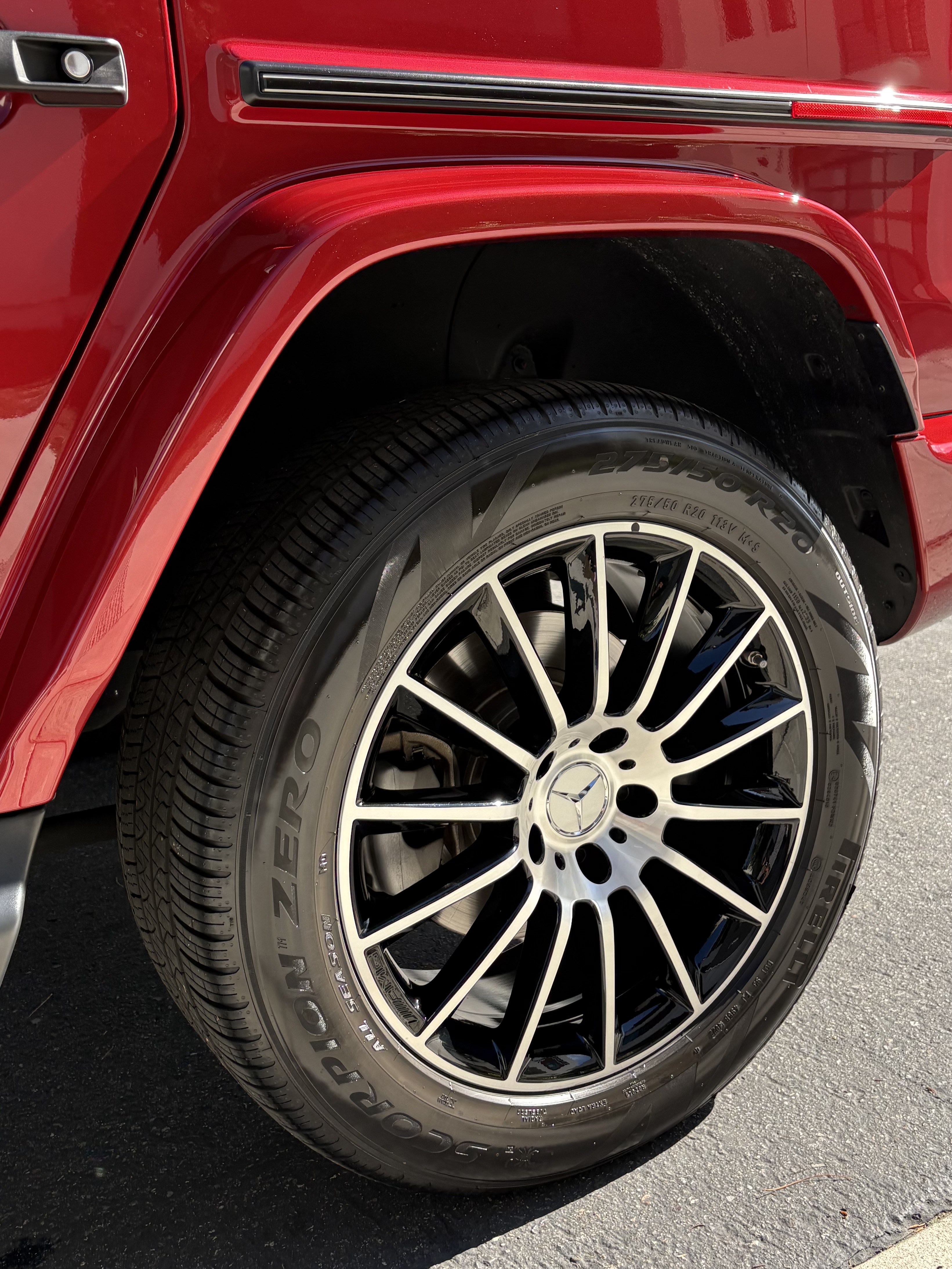 Used 2022 Mercedes-Benz G 550 image 12