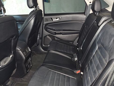 Used 2016 Ford Edge SEL w/ Equipment Group 201A image 14