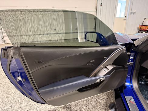 Used 2017 Chevrolet Corvette Z06 image 9