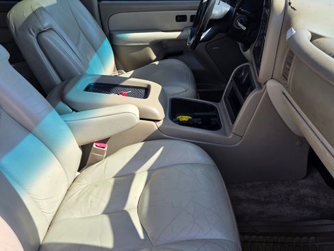 Used 2003 Chevrolet Tahoe Z71 image 11