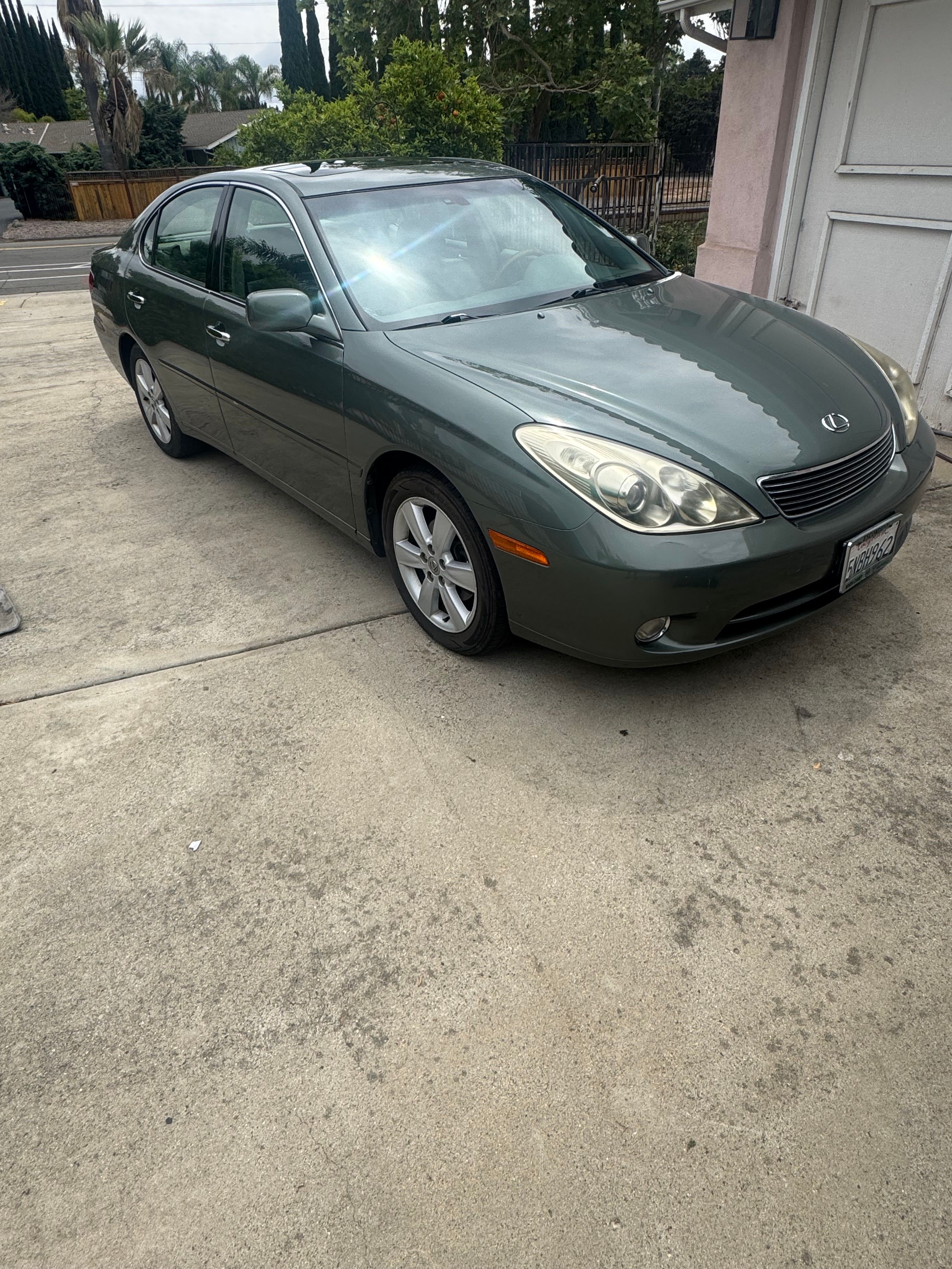 Used 2005 Lexus ES 330 FWD image 9