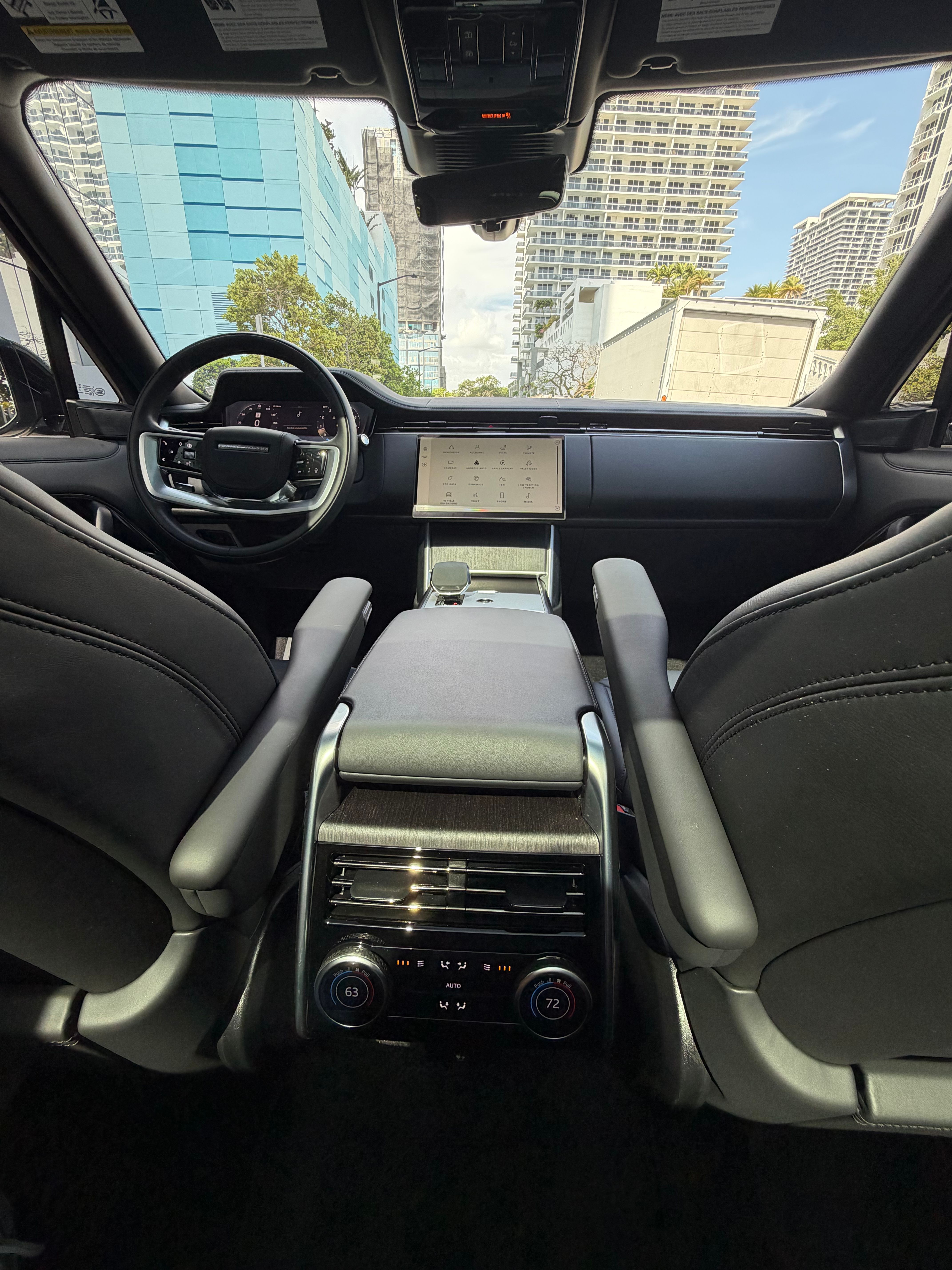 Used 2024 Land Rover Range Rover SE AWD/4WD image 20