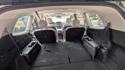 Used 2021 Kia Telluride EX w/ EX Premium Package FWD image 11