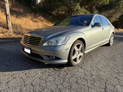 Used 2008 Mercedes-Benz S 550 image 2