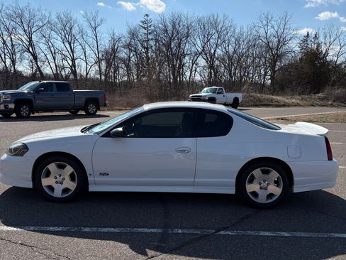 Used 2007 Chevrolet Monte Carlo SS FWD image 10