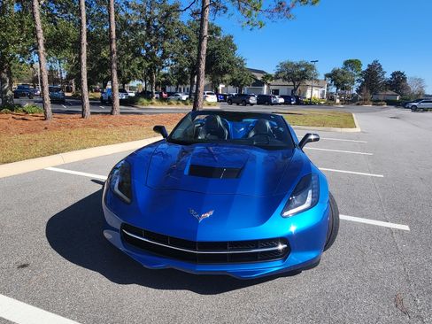 Used 2015 Chevrolet Corvette Stingray Convertible w/ 3LT Preferred Equipment Group image 5