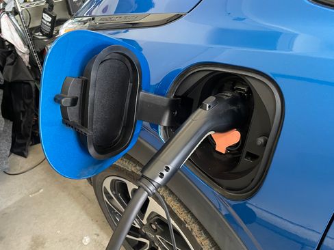 Used 2023 Chevrolet Bolt EUV Premier w/ Sun & Sound Package image 11