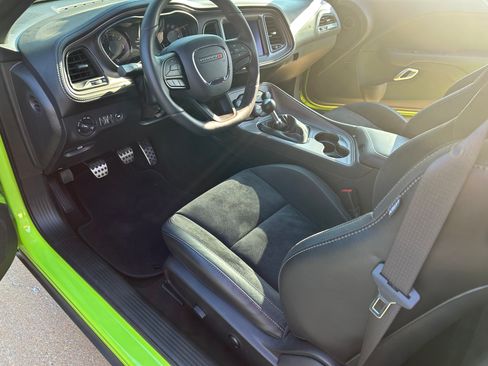 Used 2023 Dodge Challenger R/T w/ Plus Package image 20