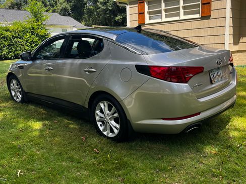 Used 2013 Kia Optima EX w/ Premium Pkg FWD image 6