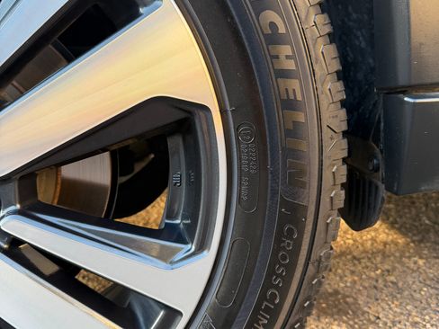 Used 2019 Subaru Outback 2.5i Limited image 13