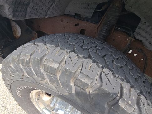 Used 2004 Ford F350 XLT AWD/4WD image 13