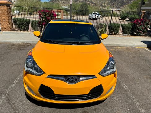 Used 2016 Hyundai Veloster w/ Option Group 02 image 1