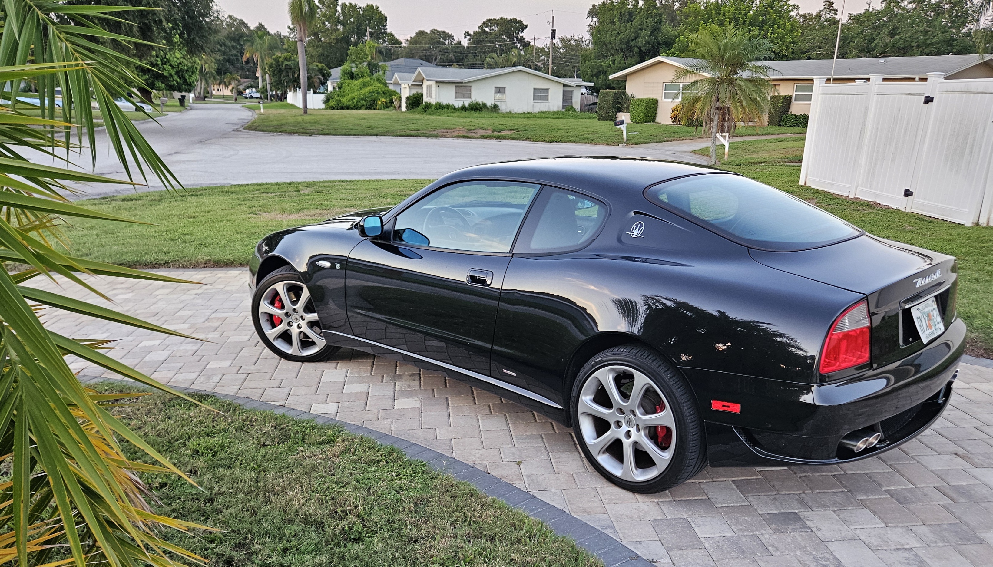 Used 2005 Maserati Coupe Cambiocorsa RWD image 8