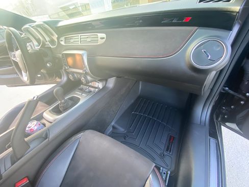 Used 2013 Chevrolet Camaro ZL1 image 11