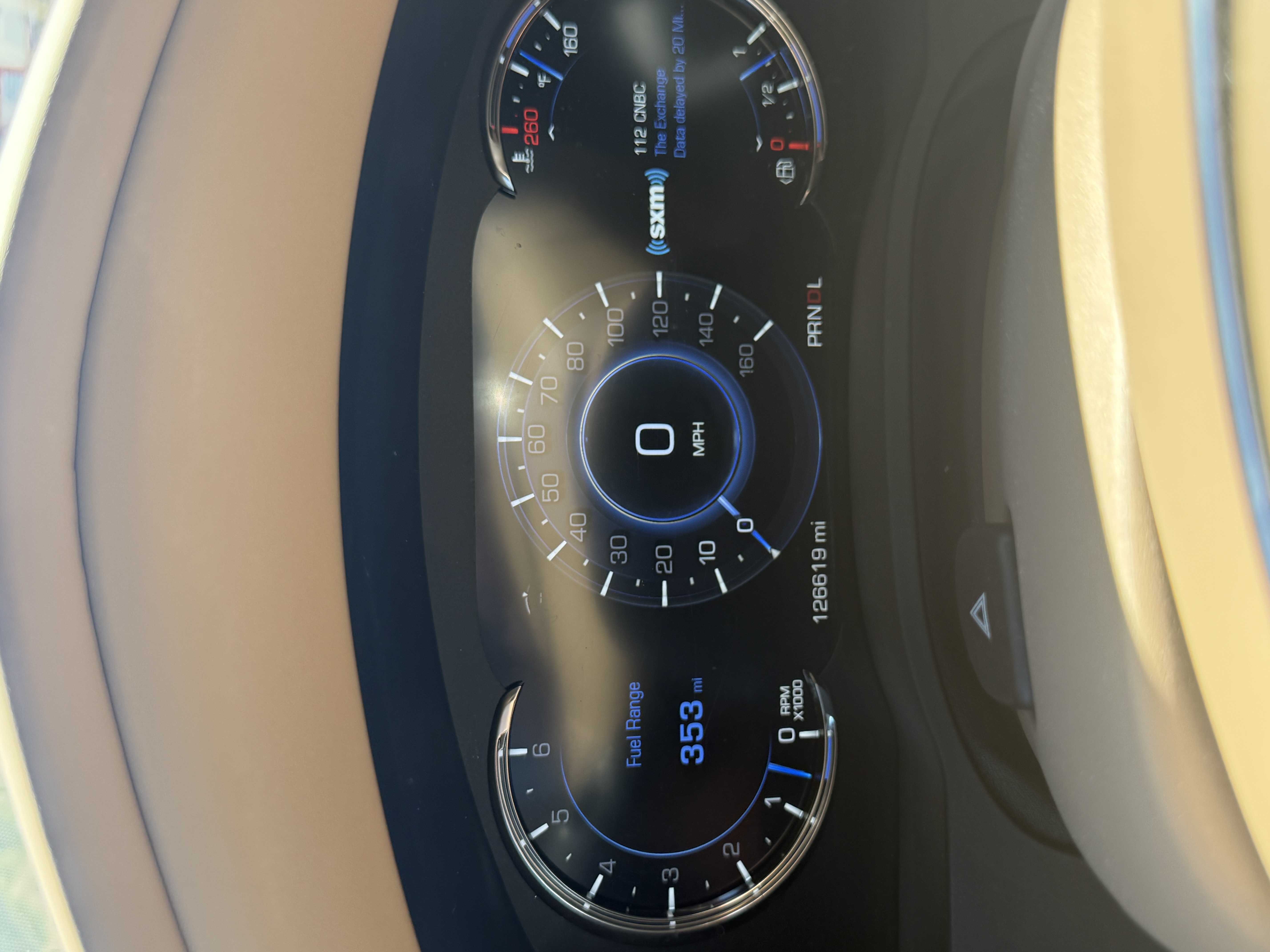 Used 2018 Cadillac Escalade Platinum AWD/4WD image 15