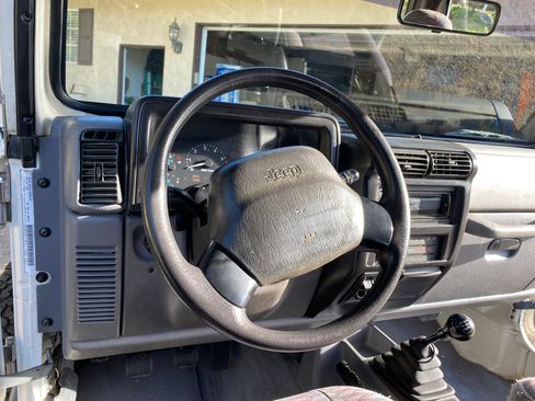 Used 1998 Jeep Wrangler Sport image 14