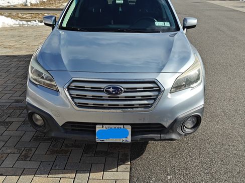 Used 2015 Subaru Outback 2.5i Premium image 2