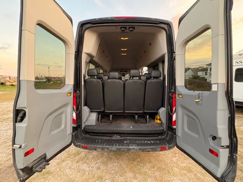 Used 2015 Ford Transit 350 XL image 12