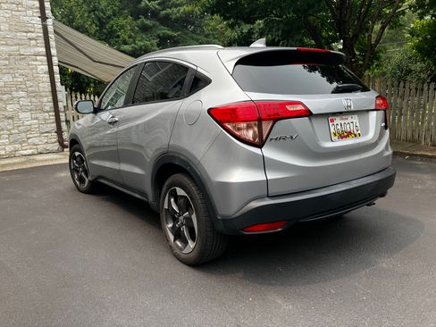 Used 2018 Honda HR-V EX-L image 5