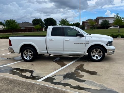 Used 2012 RAM 1500 Laramie RWD image 5