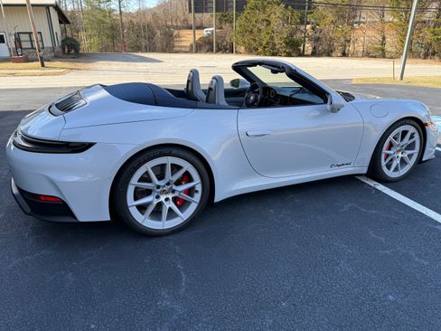 Used 2026 Porsche 911 GTS image 4