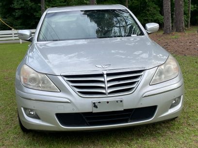 Used 2011 Hyundai Genesis 3.8 w/ Technology Pkg 4