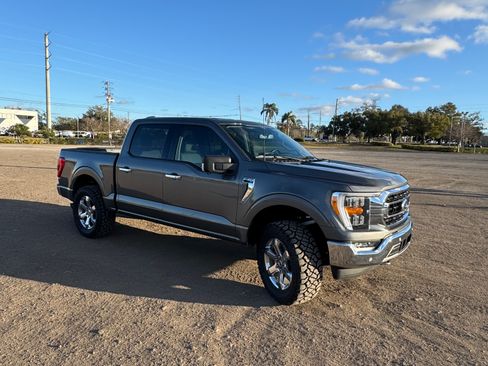 Used 2021 Ford F150 XLT w/ Equipment Group 302A High image 8