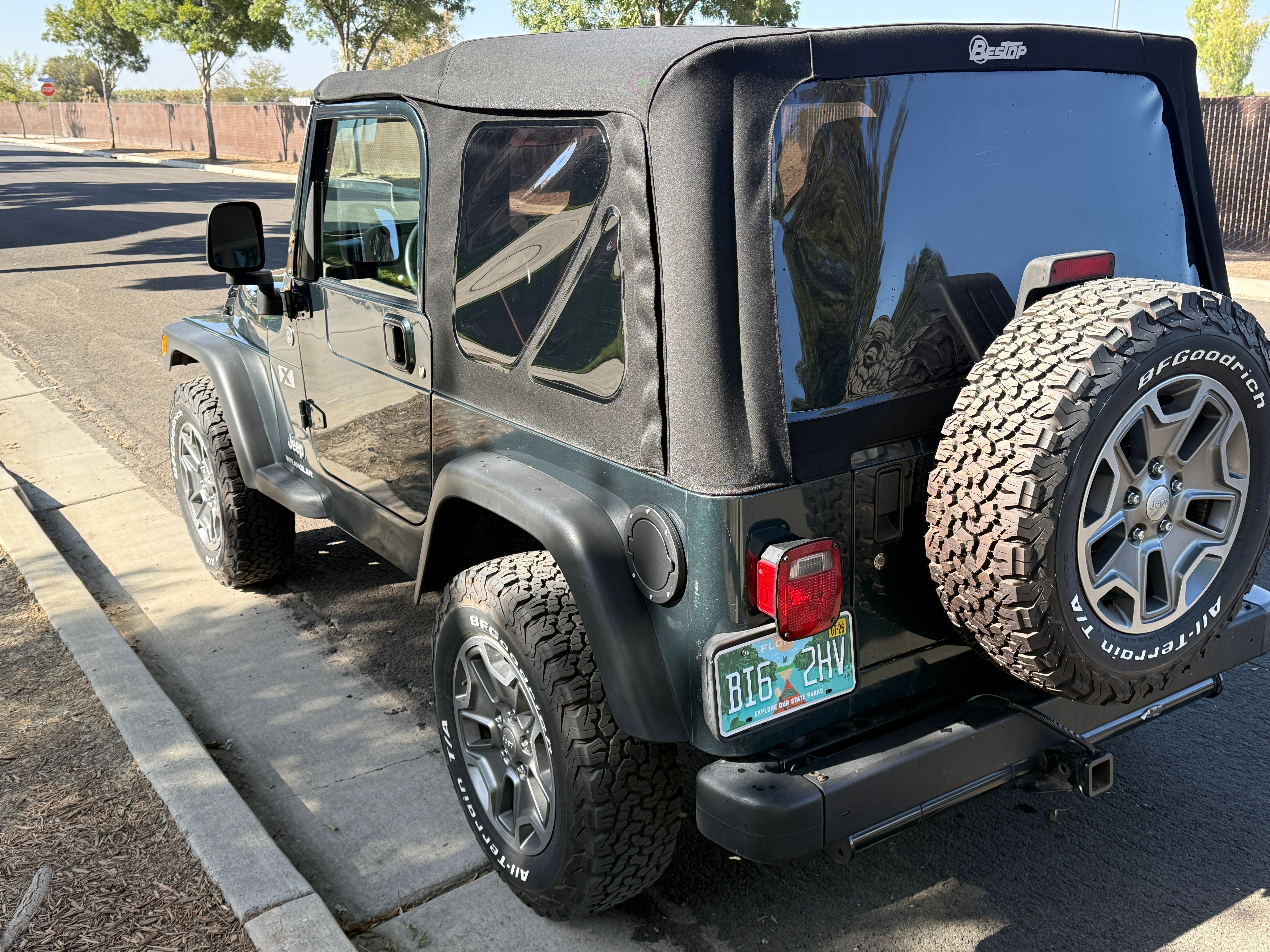 Used 2006 Jeep Wrangler X AWD/4WD image 10
