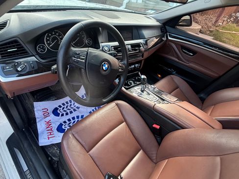 Used 2012 BMW 528i xDrive Sedan image 8