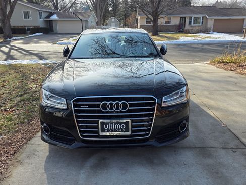 Used 2017 Audi A8 L 4.0T image 2