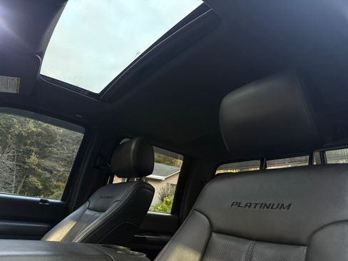 Used 2015 Ford F250 Platinum w/ FX4 Off-Road Package image 18