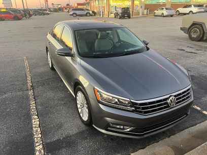 Used 2016 Volkswagen Passat 1.8T SE