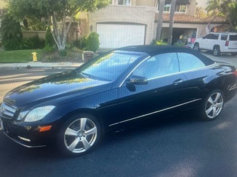 Used 2013 Mercedes-Benz E 350 Cabriolet image 4