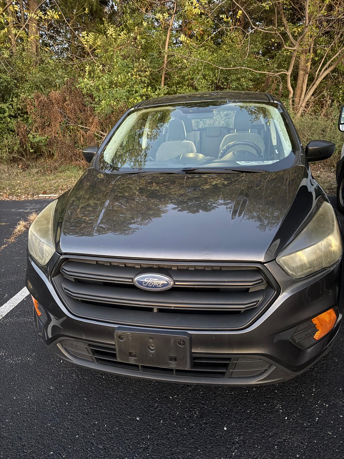 Used 2018 Ford Escape S FWD image 1