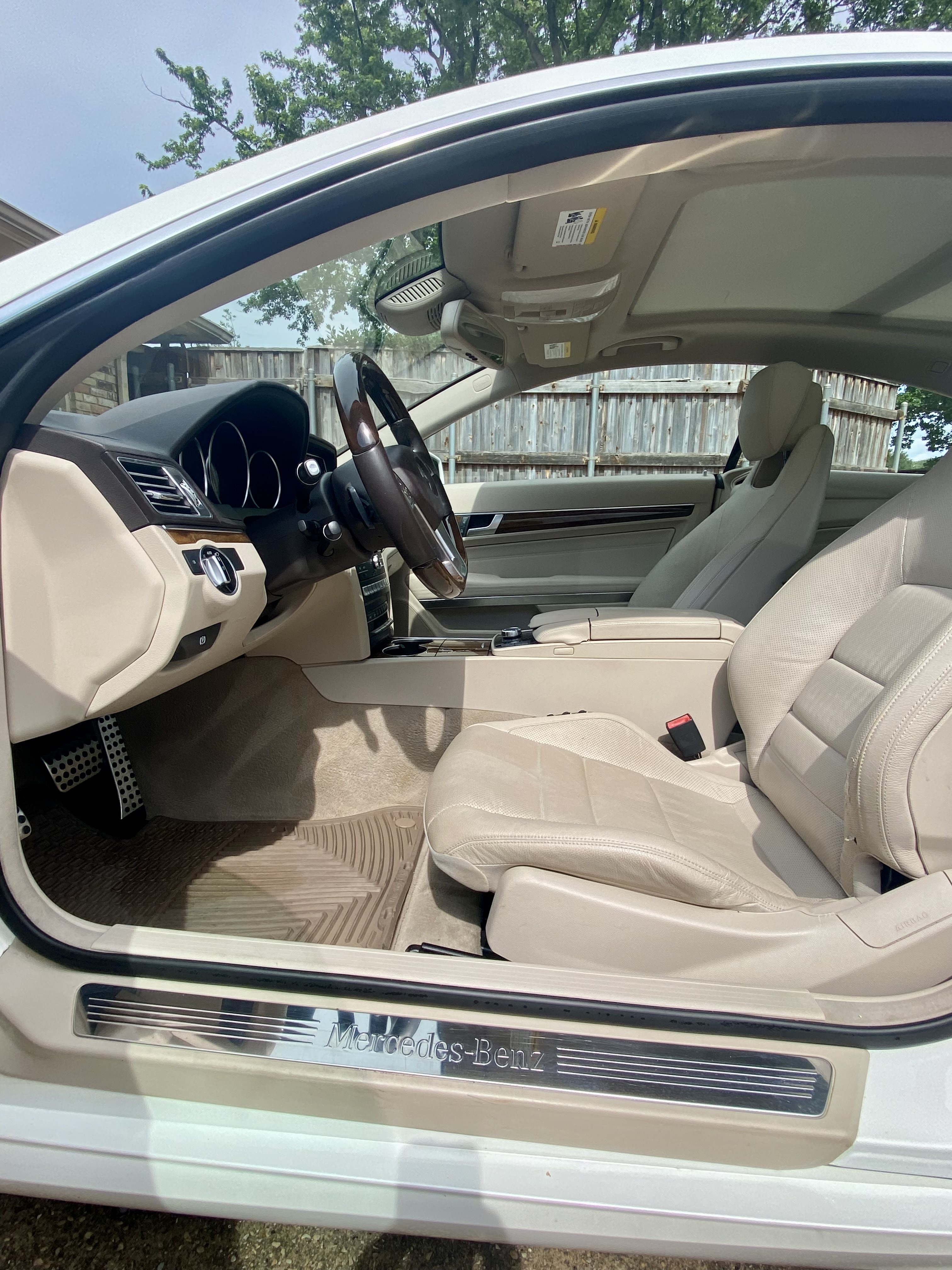 Used 2017 Mercedes-Benz E 400 Coupe image 13